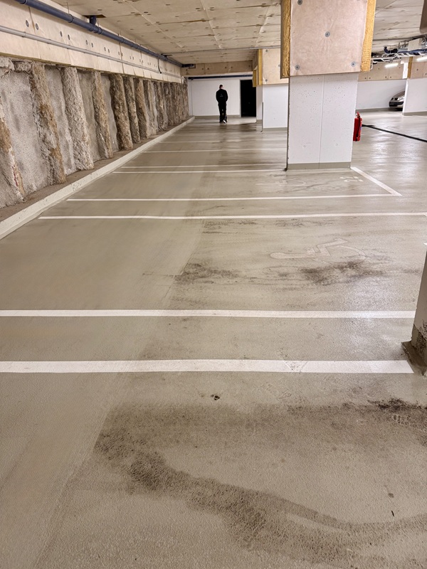 vorher nachher Garagereinigung parkplatz